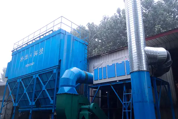 案例:高效脉冲袋式除尘器设备安装在郑州客户厂区