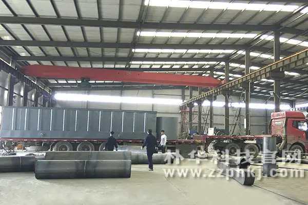 云博(中国)上箱体厂房装车发货